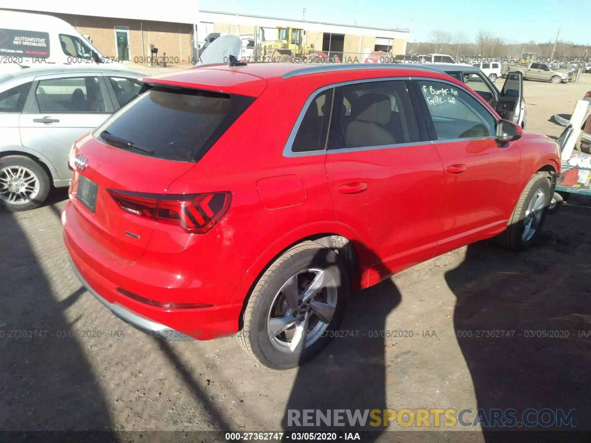 4 Photograph of a damaged car WA1AECF31L1035129 AUDI Q3 2020