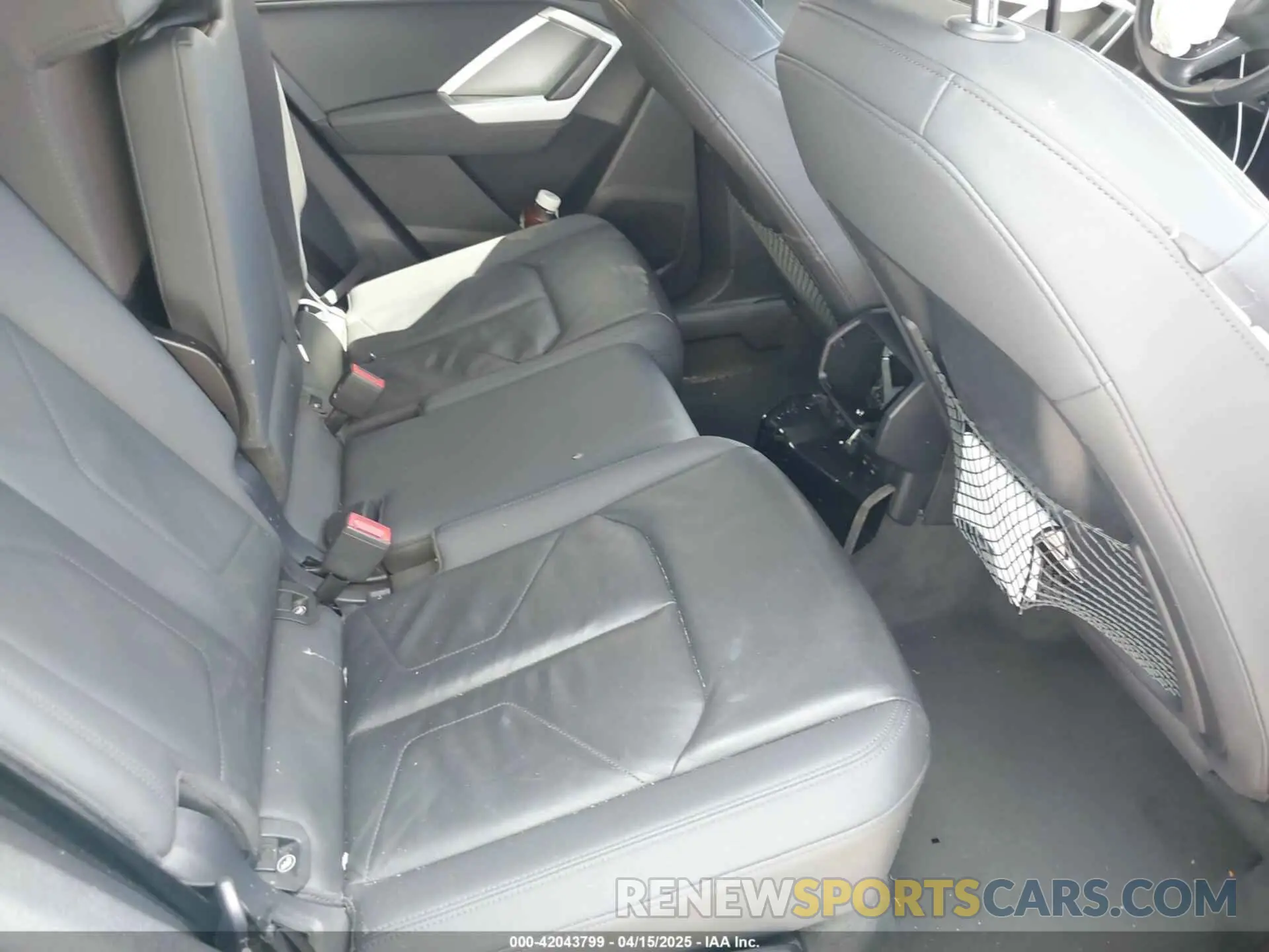 8 Photograph of a damaged car WA1AECF31L1043778 AUDI Q3 2020