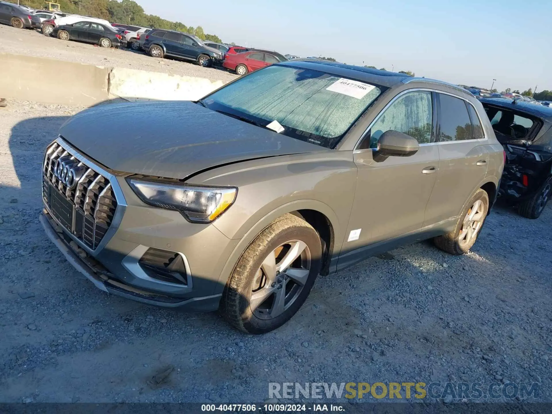 2 Photograph of a damaged car WA1AECF31L1083388 AUDI Q3 2020