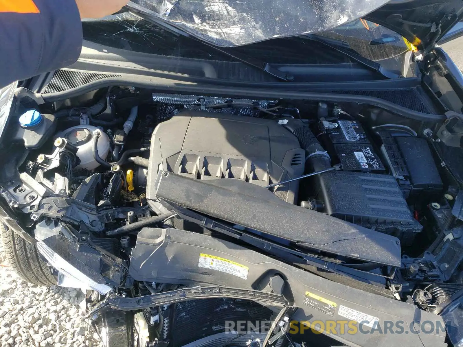 7 Photograph of a damaged car WA1AECF31L1111898 AUDI Q3 2020