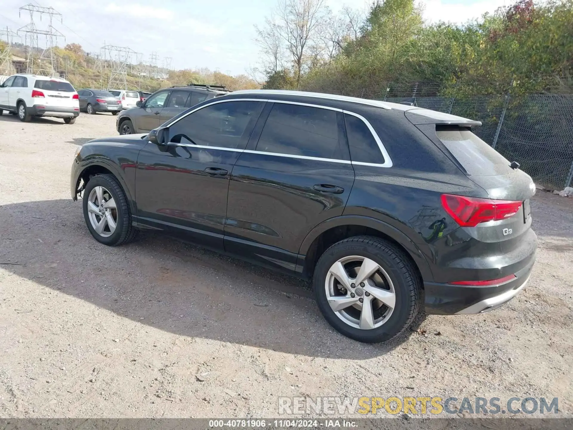 3 Photograph of a damaged car WA1AECF31L1114591 AUDI Q3 2020
