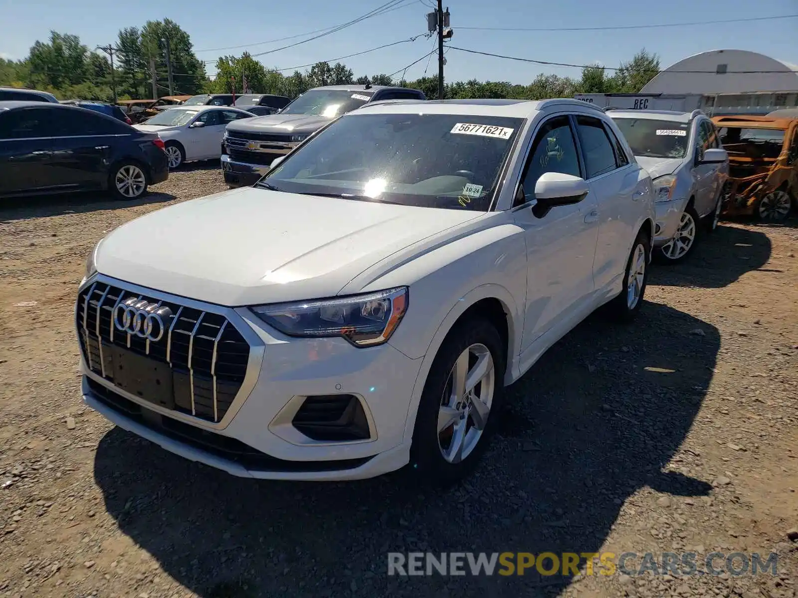 2 Photograph of a damaged car WA1AECF32L1001748 AUDI Q3 2020