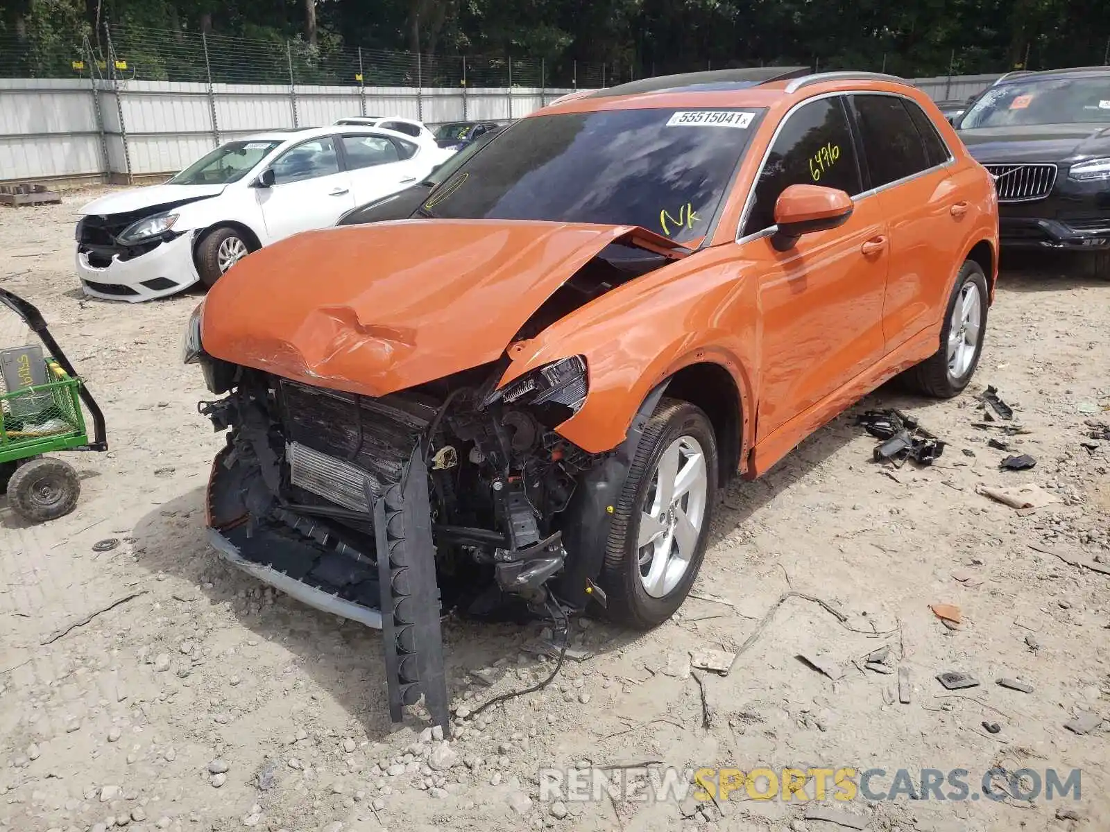 2 Photograph of a damaged car WA1AECF32L1036225 AUDI Q3 2020