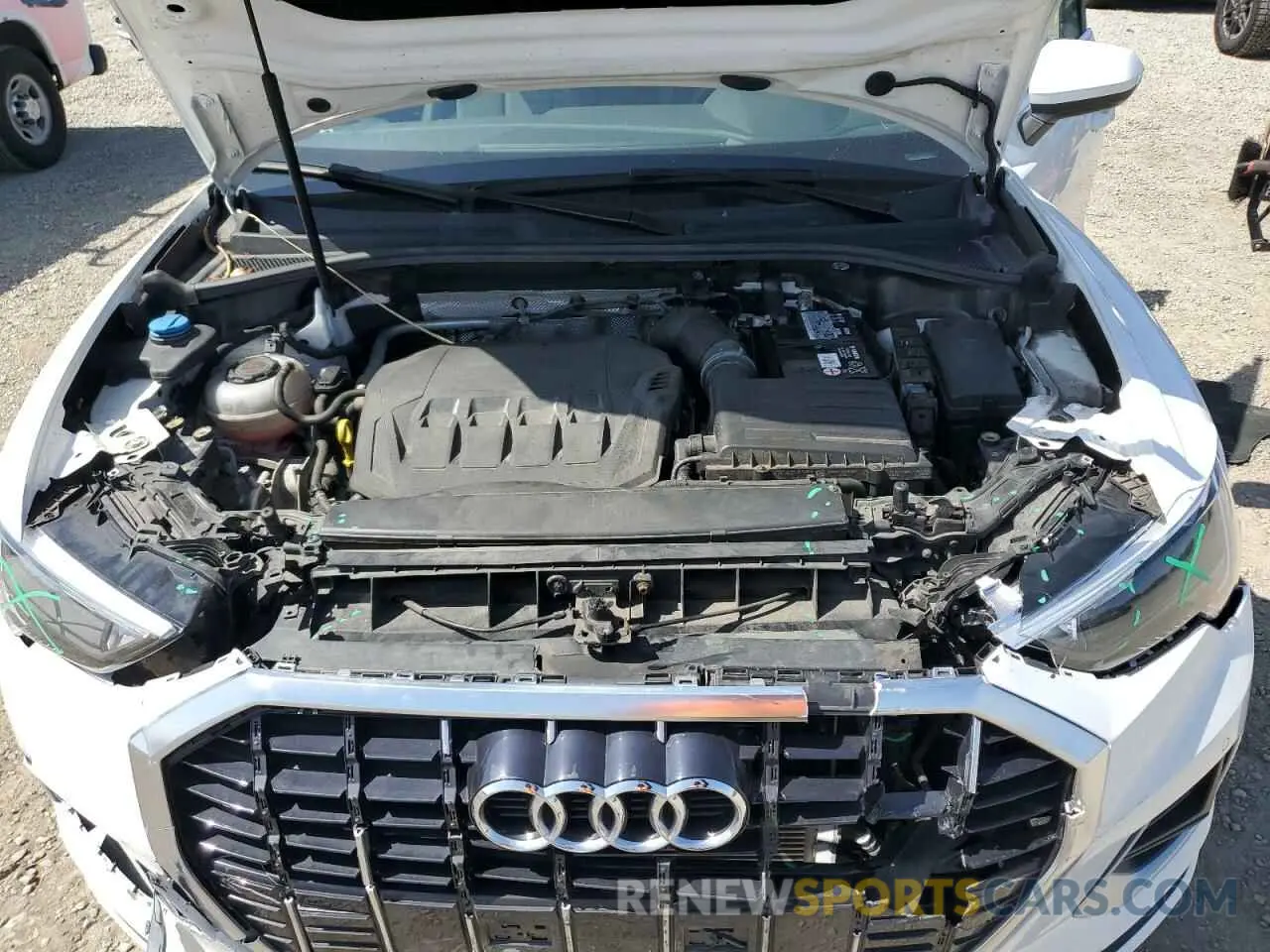 12 Photograph of a damaged car WA1AECF32L1043479 AUDI Q3 2020