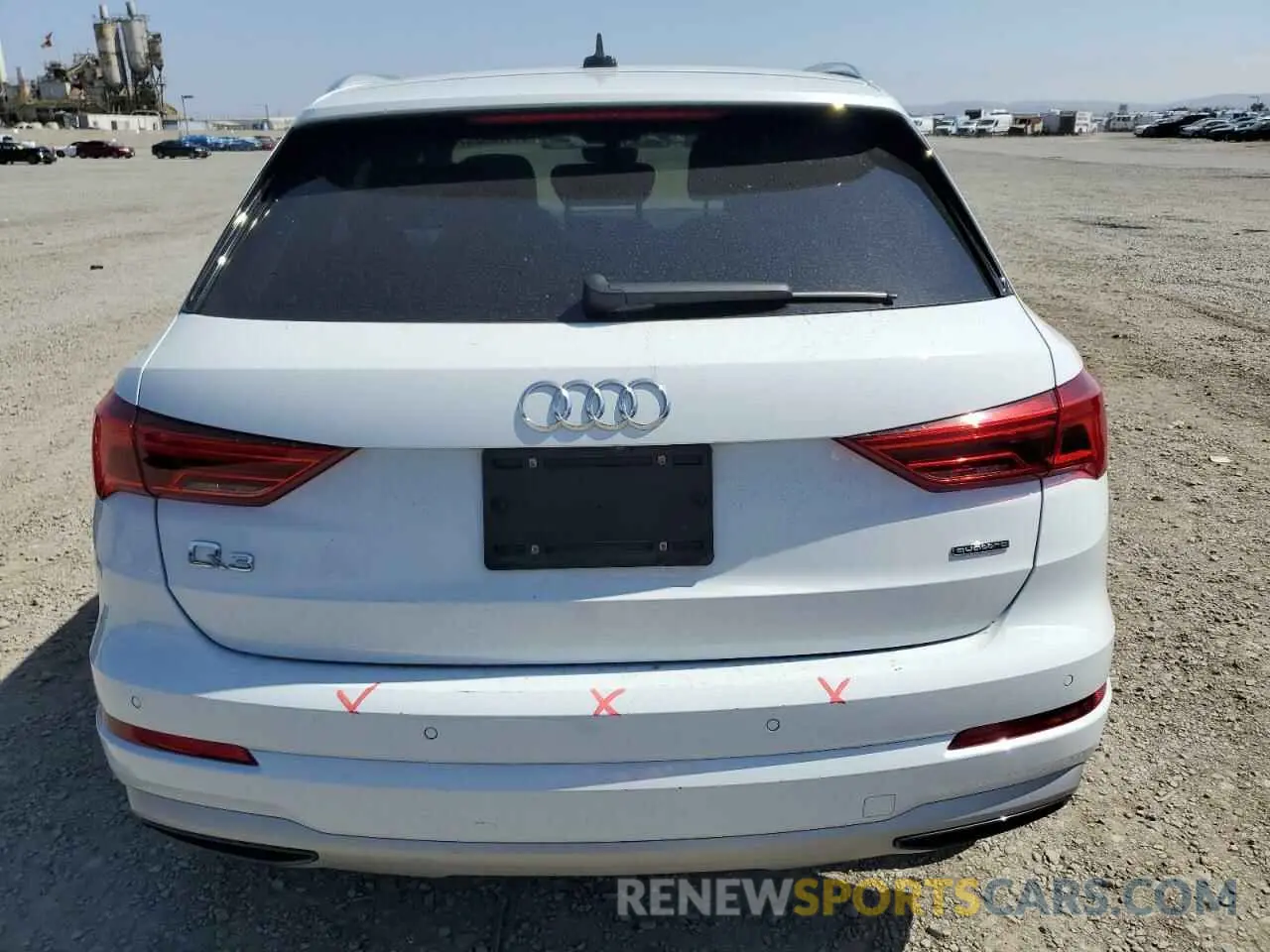 6 Photograph of a damaged car WA1AECF32L1043479 AUDI Q3 2020