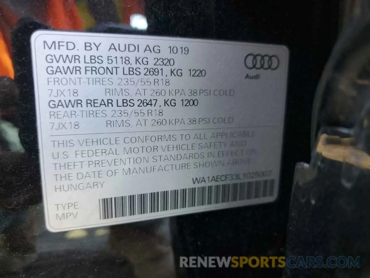 13 Photograph of a damaged car WA1AECF33L1025007 AUDI Q3 2020