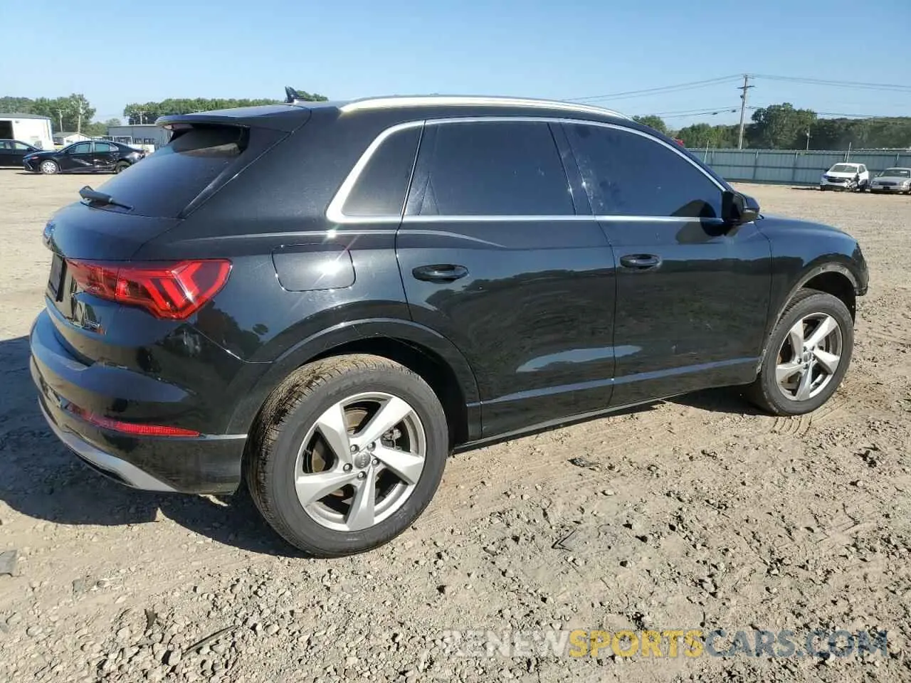 3 Photograph of a damaged car WA1AECF33L1025007 AUDI Q3 2020