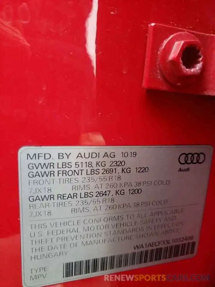 13 Photograph of a damaged car WA1AECF33L1032488 AUDI Q3 2020