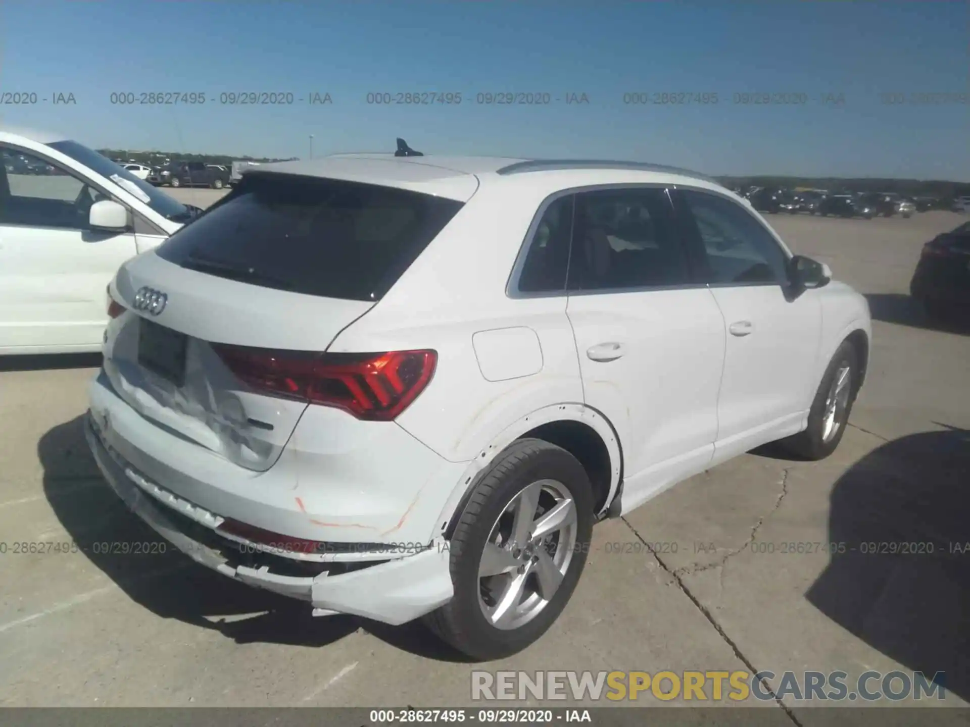 4 Photograph of a damaged car WA1AECF33L1055768 AUDI Q3 2020