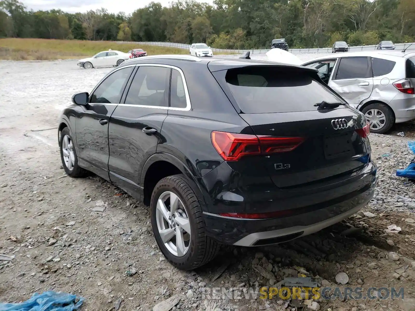 3 Photograph of a damaged car WA1AECF33L1072621 AUDI Q3 2020