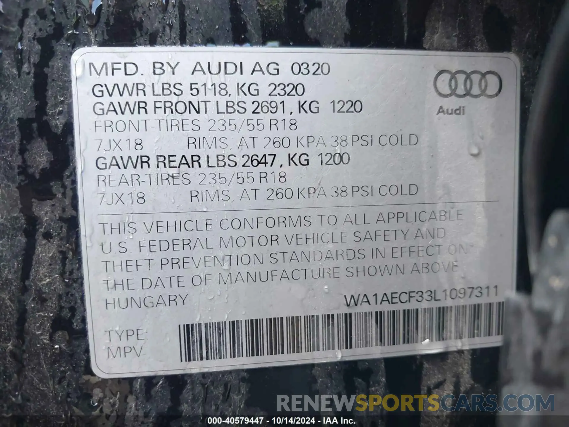 9 Photograph of a damaged car WA1AECF33L1097311 AUDI Q3 2020