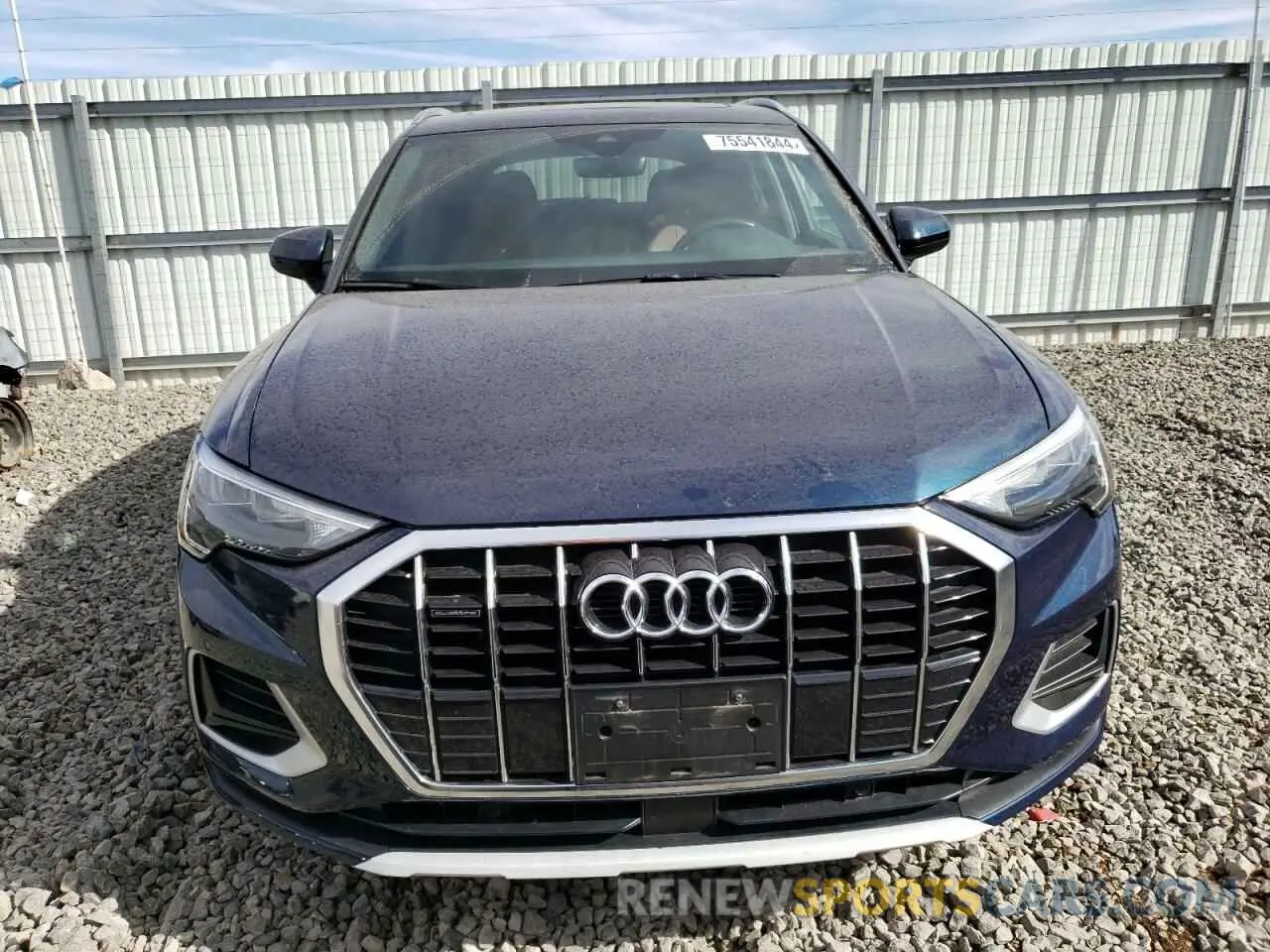 5 Photograph of a damaged car WA1AECF33L1102054 AUDI Q3 2020