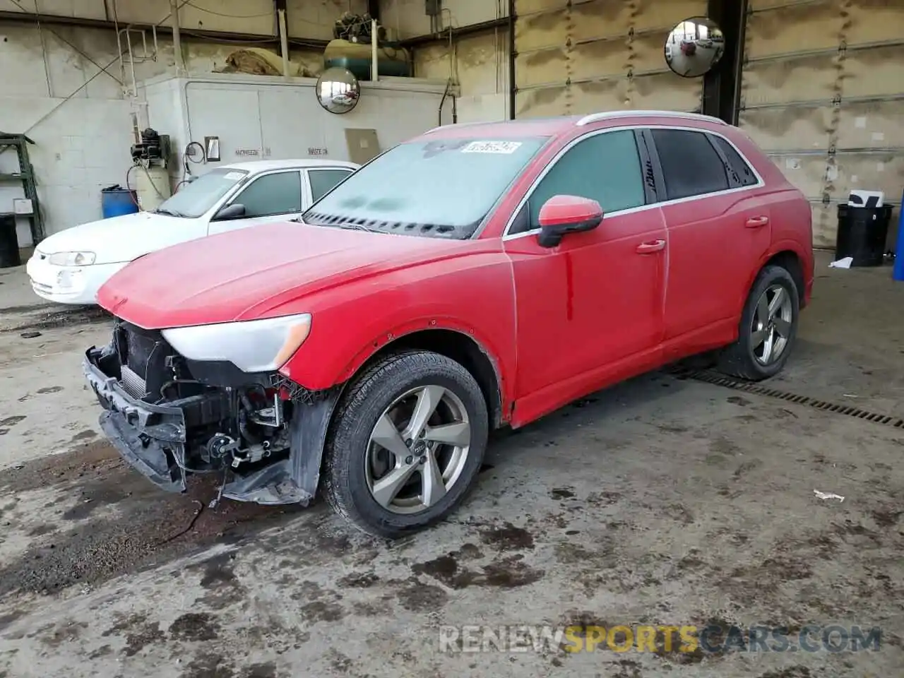 1 Photograph of a damaged car WA1AECF34L1032807 AUDI Q3 2020