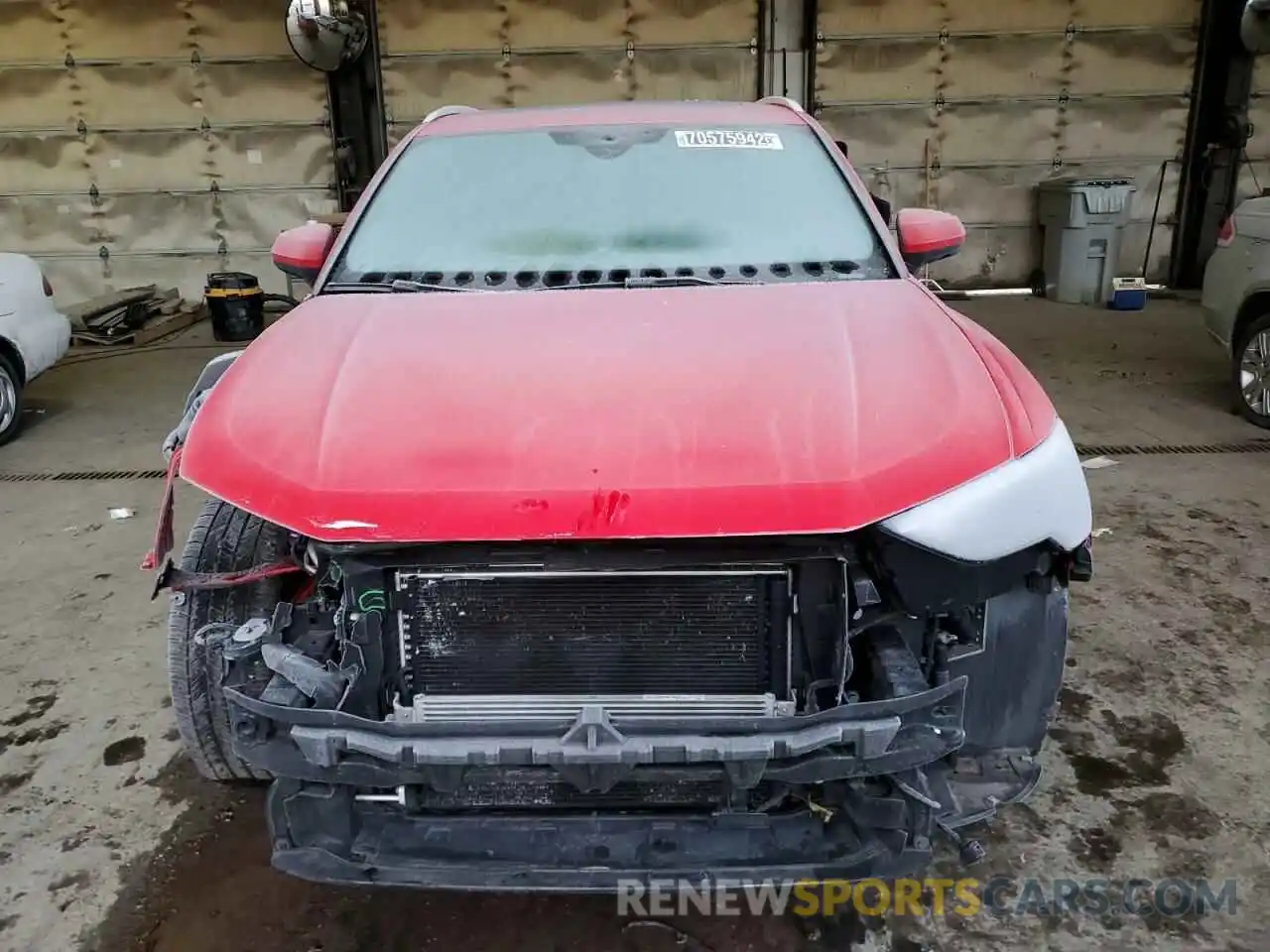 5 Photograph of a damaged car WA1AECF34L1032807 AUDI Q3 2020