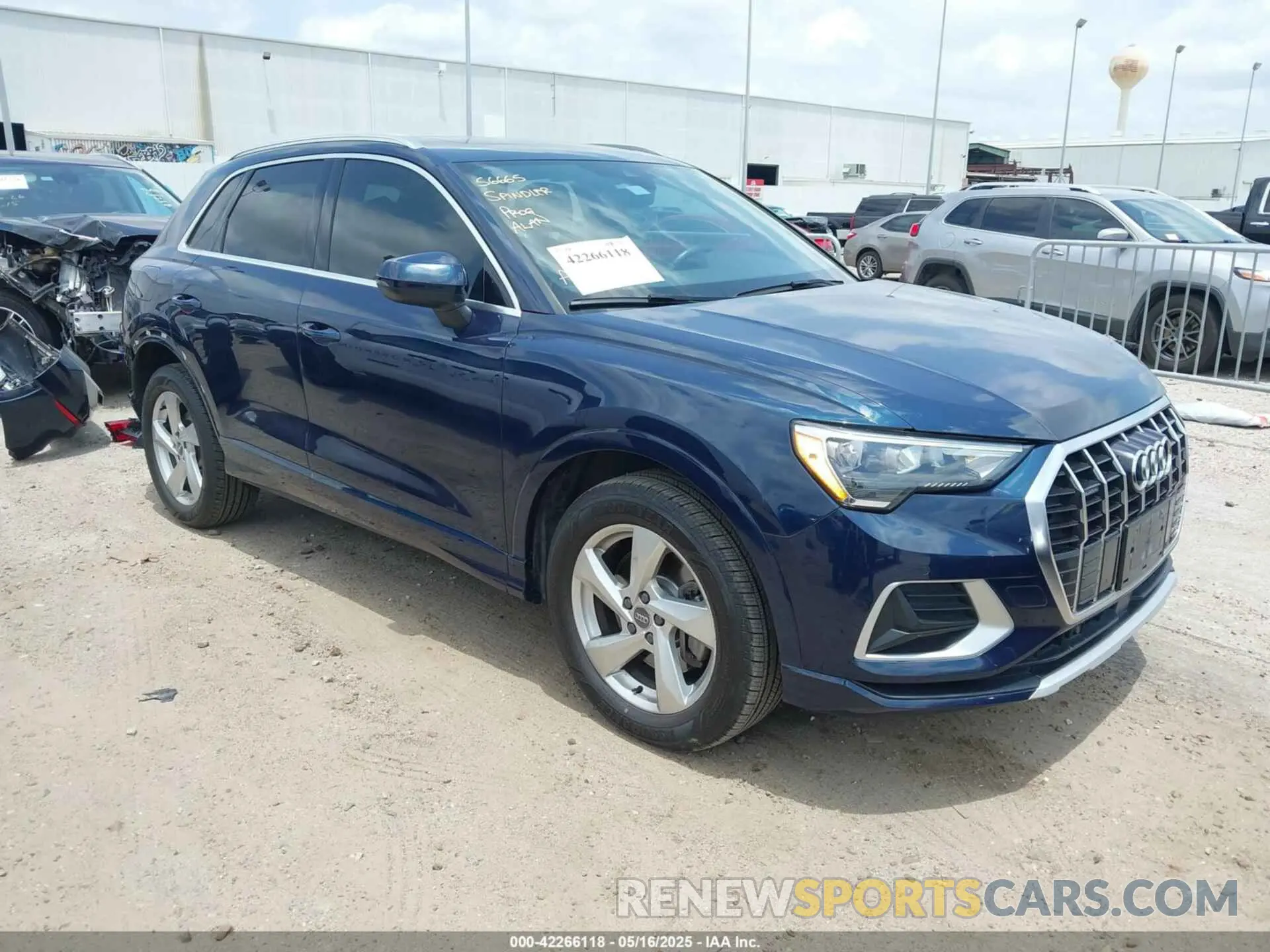 1 Photograph of a damaged car WA1AECF34L1104864 AUDI Q3 2020