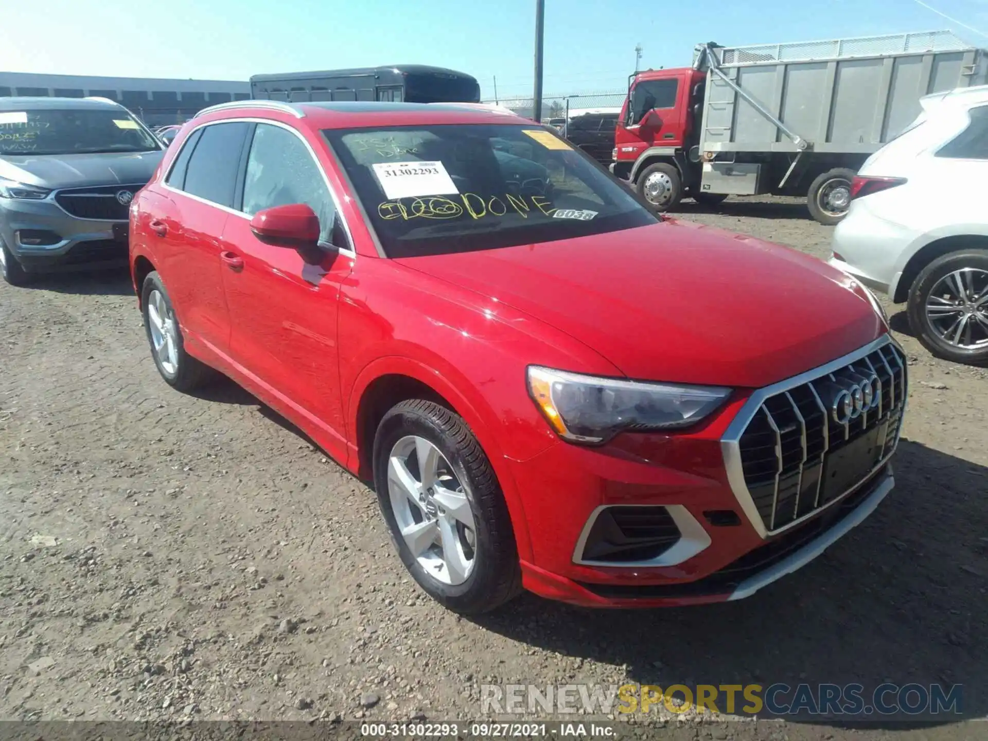 1 Photograph of a damaged car WA1AECF35L1080672 AUDI Q3 2020