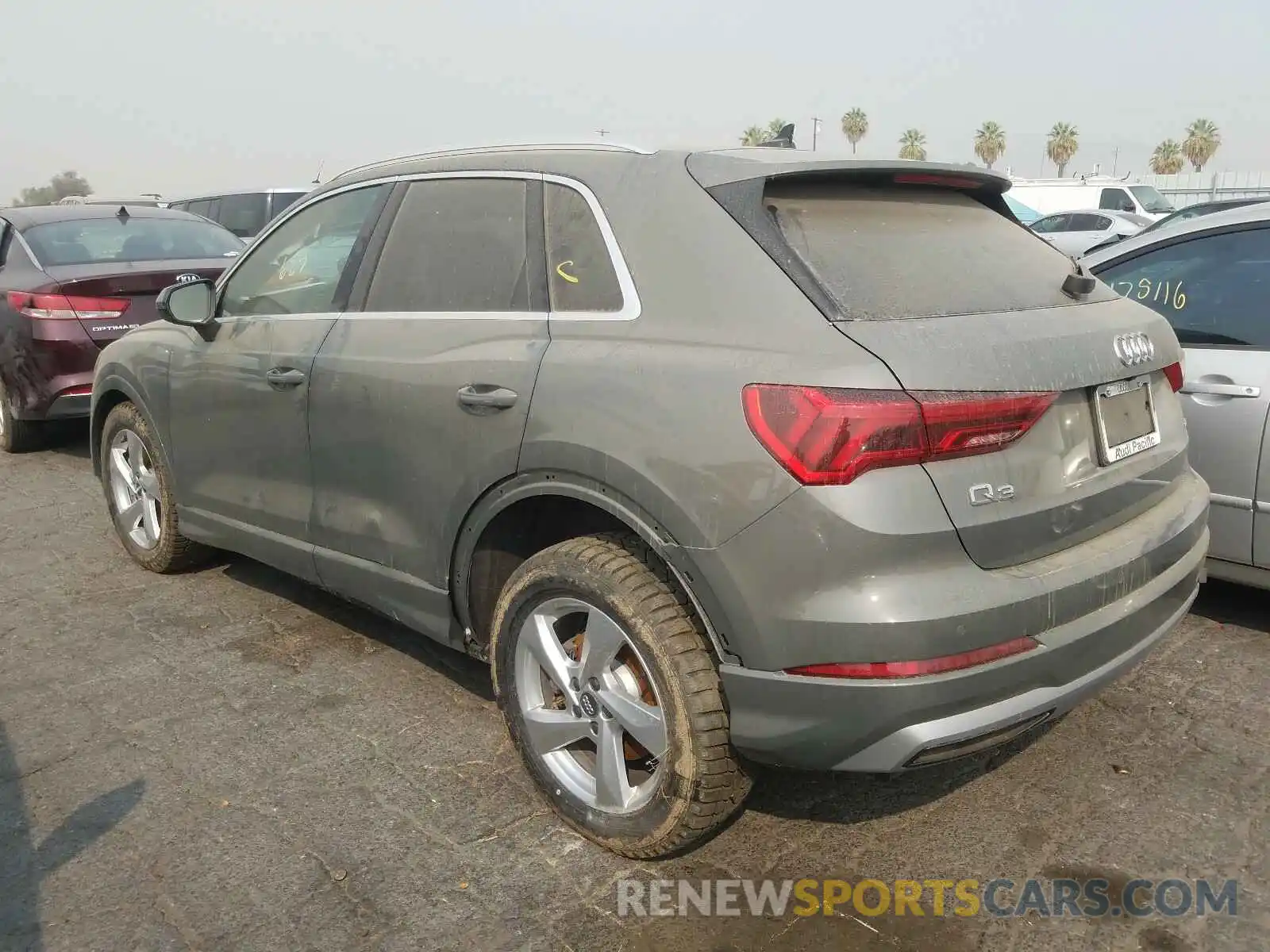 3 Photograph of a damaged car WA1AECF36L1010713 AUDI Q3 2020