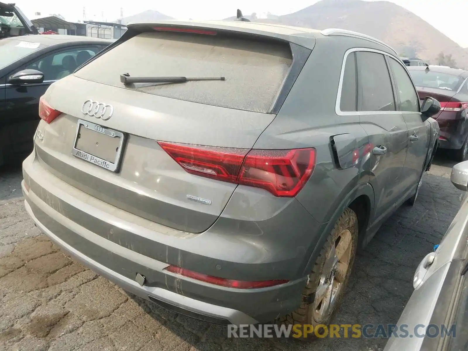 4 Photograph of a damaged car WA1AECF36L1010713 AUDI Q3 2020