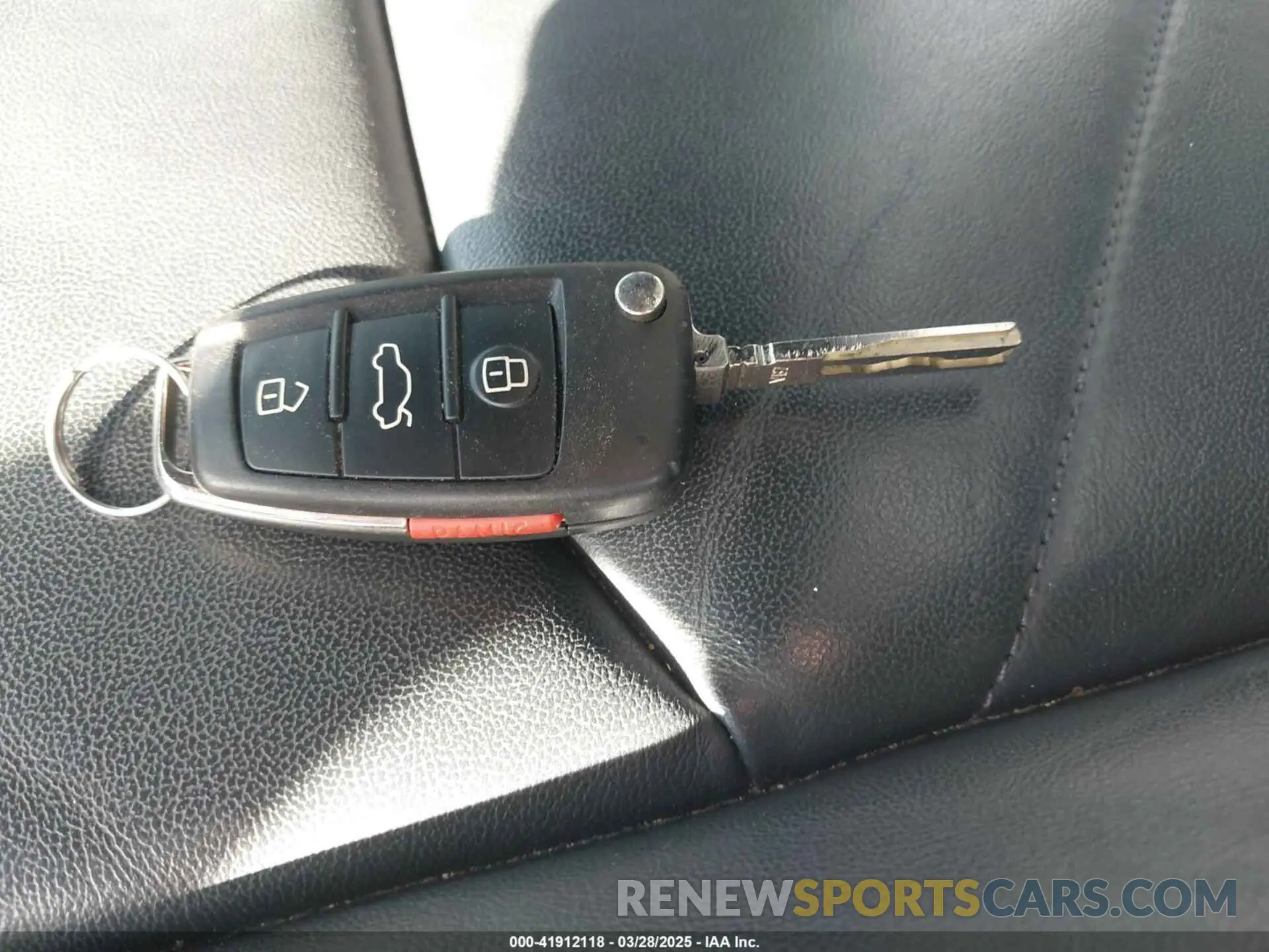 11 Photograph of a damaged car WA1AECF36L1057823 AUDI Q3 2020