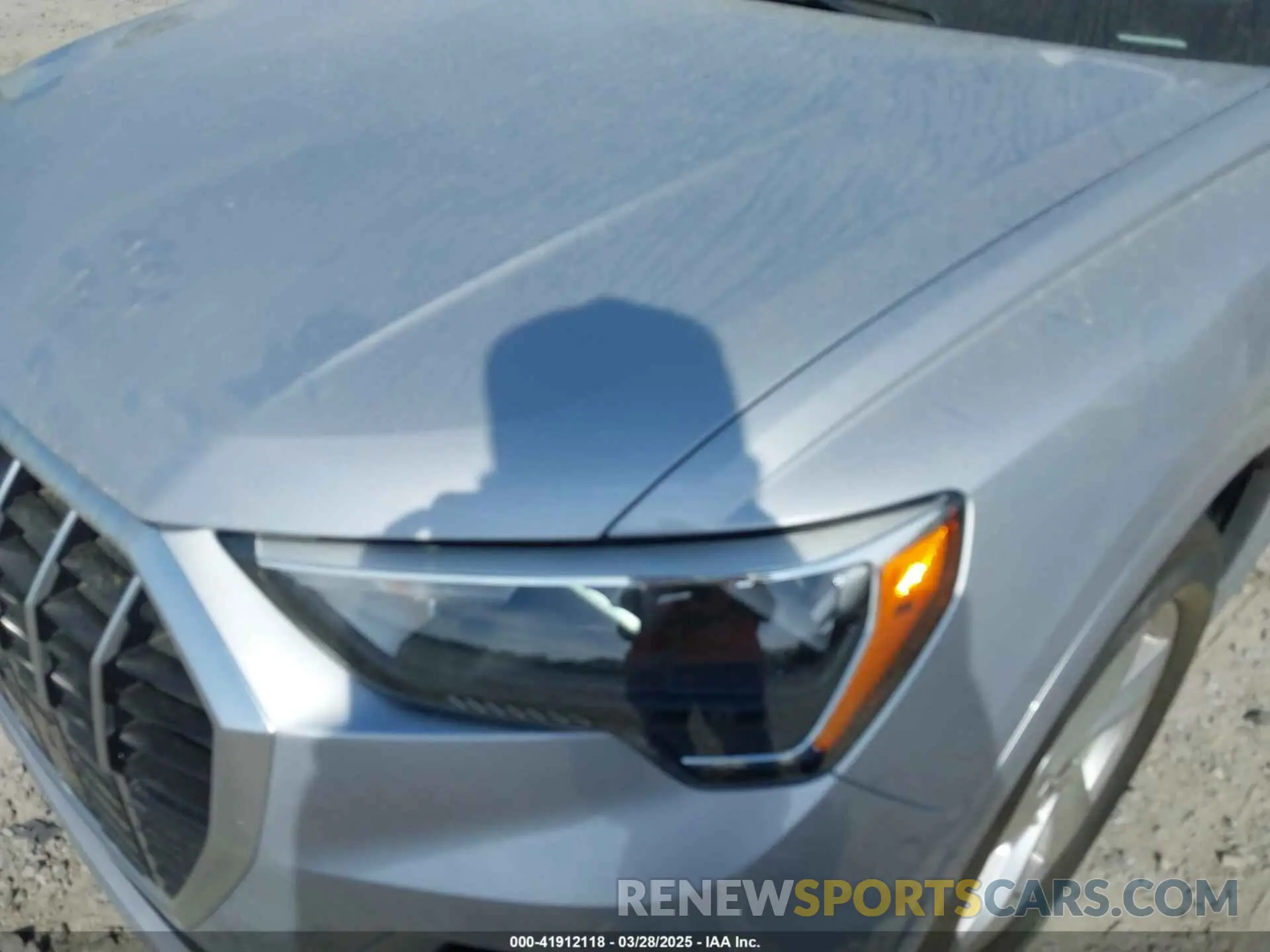 6 Photograph of a damaged car WA1AECF36L1057823 AUDI Q3 2020
