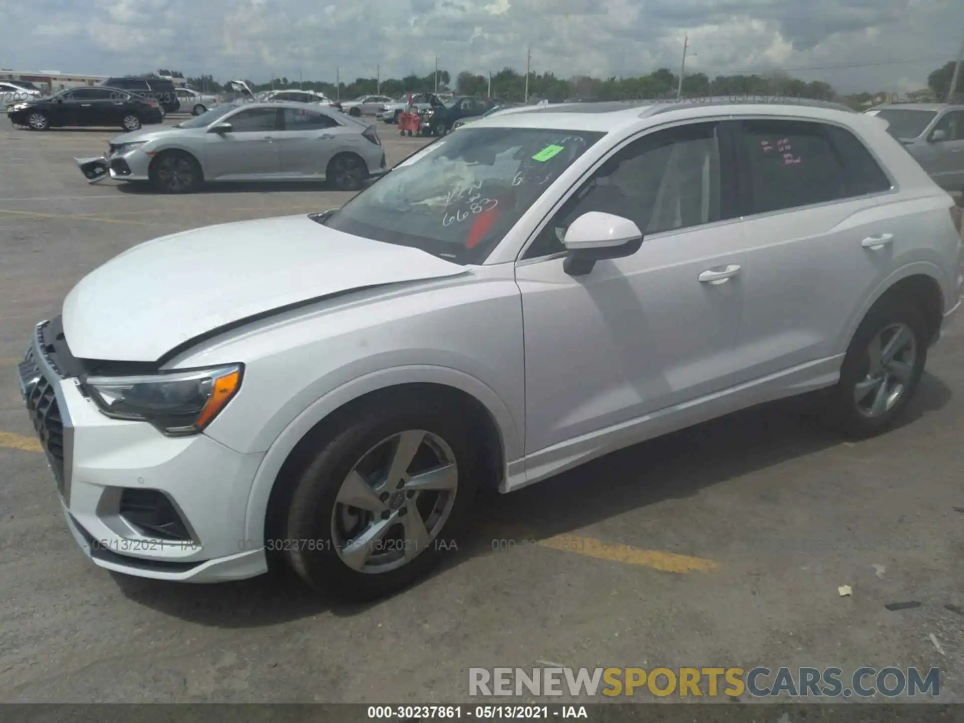 2 Photograph of a damaged car WA1AECF36L1066683 AUDI Q3 2020