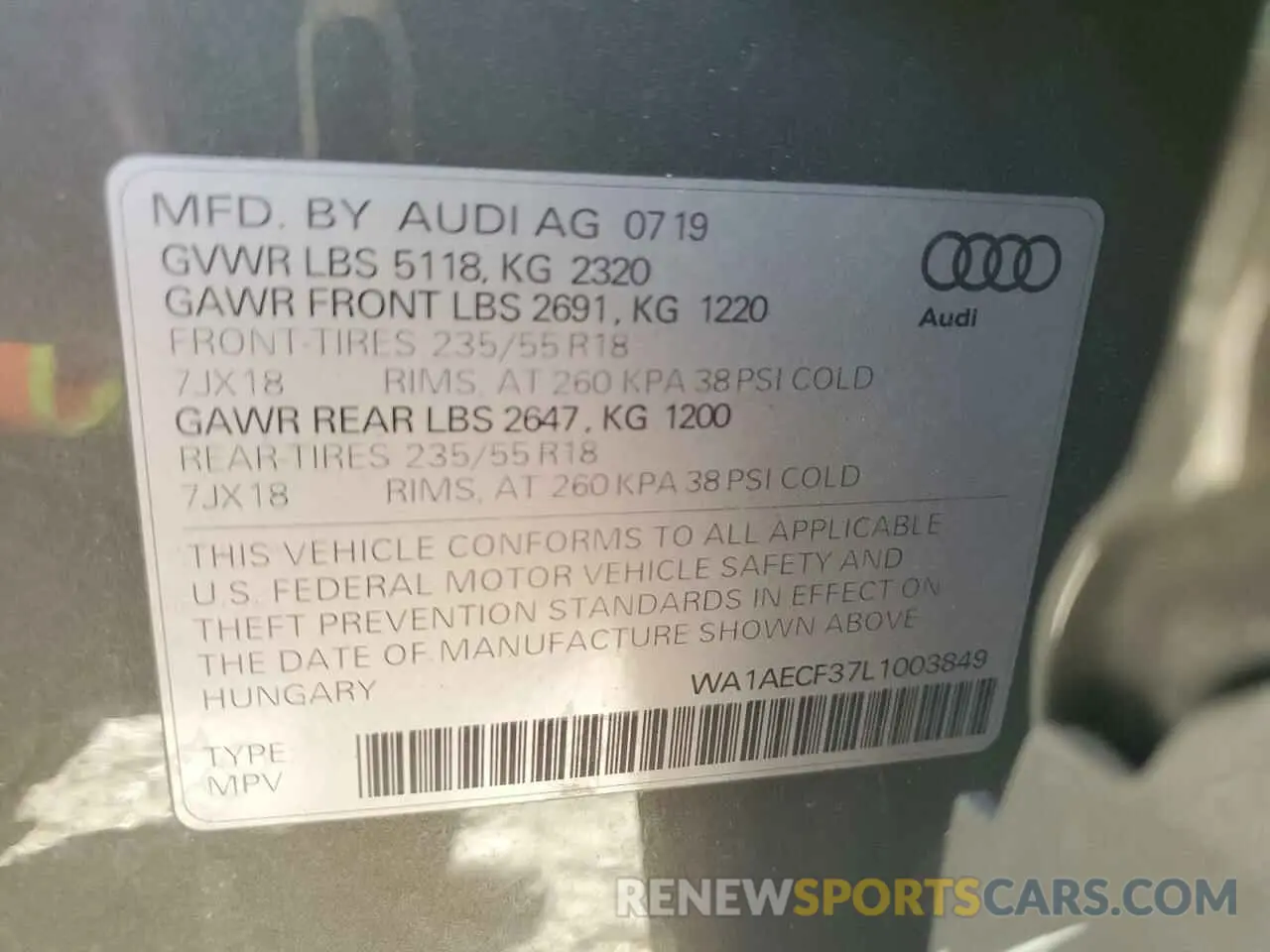13 Photograph of a damaged car WA1AECF37L1003849 AUDI Q3 2020