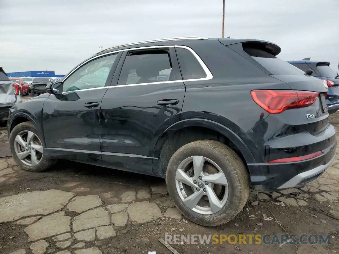 2 Photograph of a damaged car WA1AECF37L1042442 AUDI Q3 2020