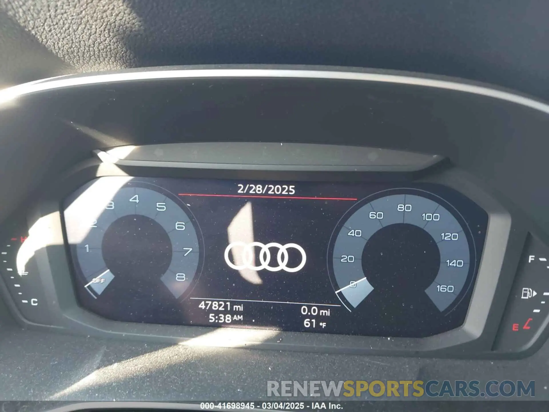 7 Photograph of a damaged car WA1AECF37L1071150 AUDI Q3 2020