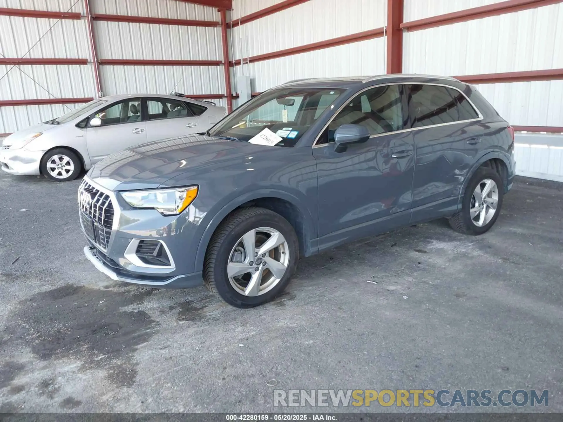 2 Photograph of a damaged car WA1AECF37L1125305 AUDI Q3 2020