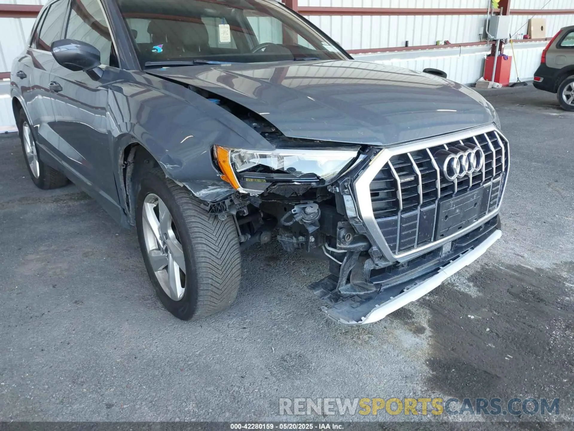 6 Photograph of a damaged car WA1AECF37L1125305 AUDI Q3 2020