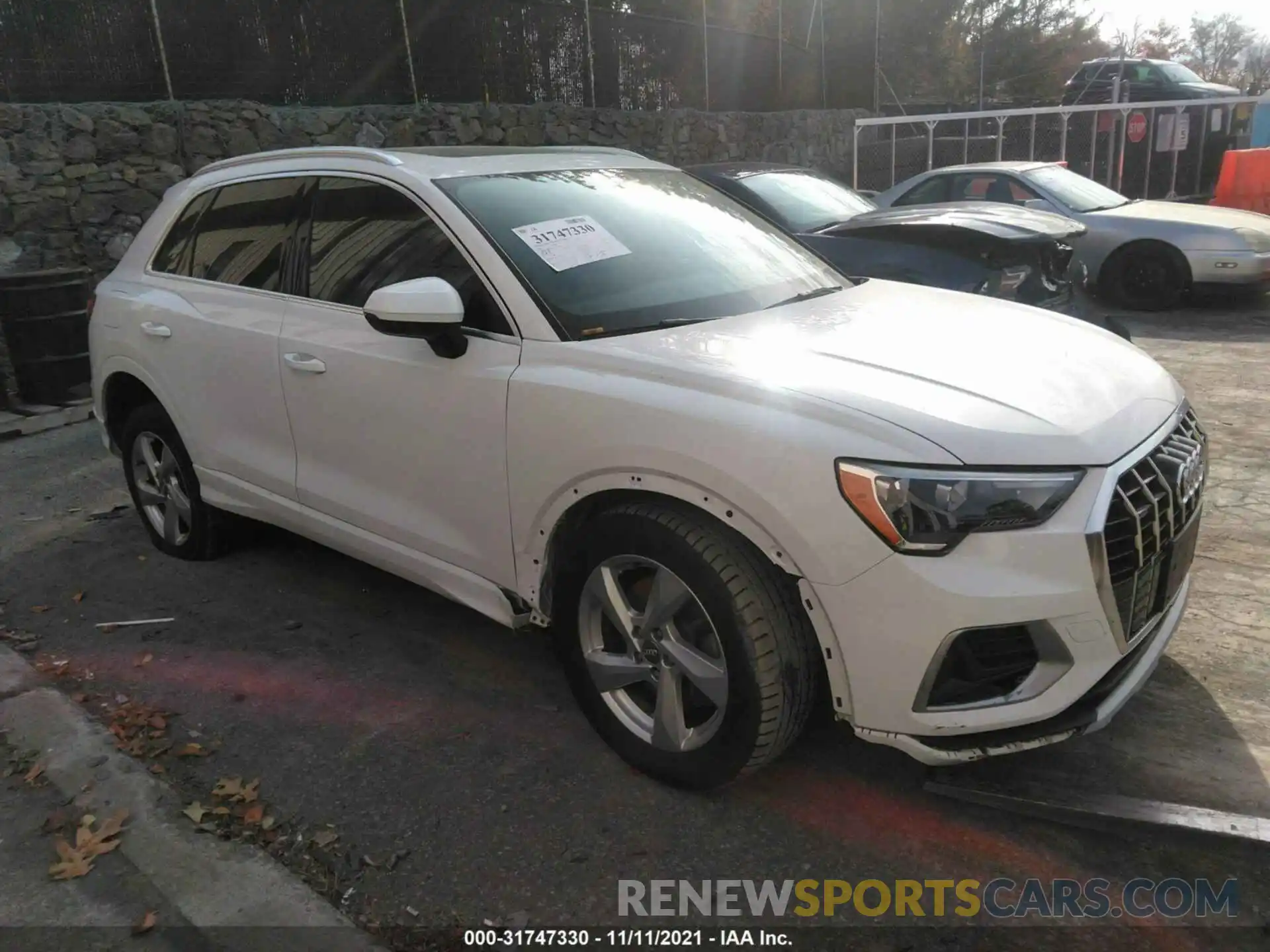 1 Photograph of a damaged car WA1AECF38L1032891 AUDI Q3 2020