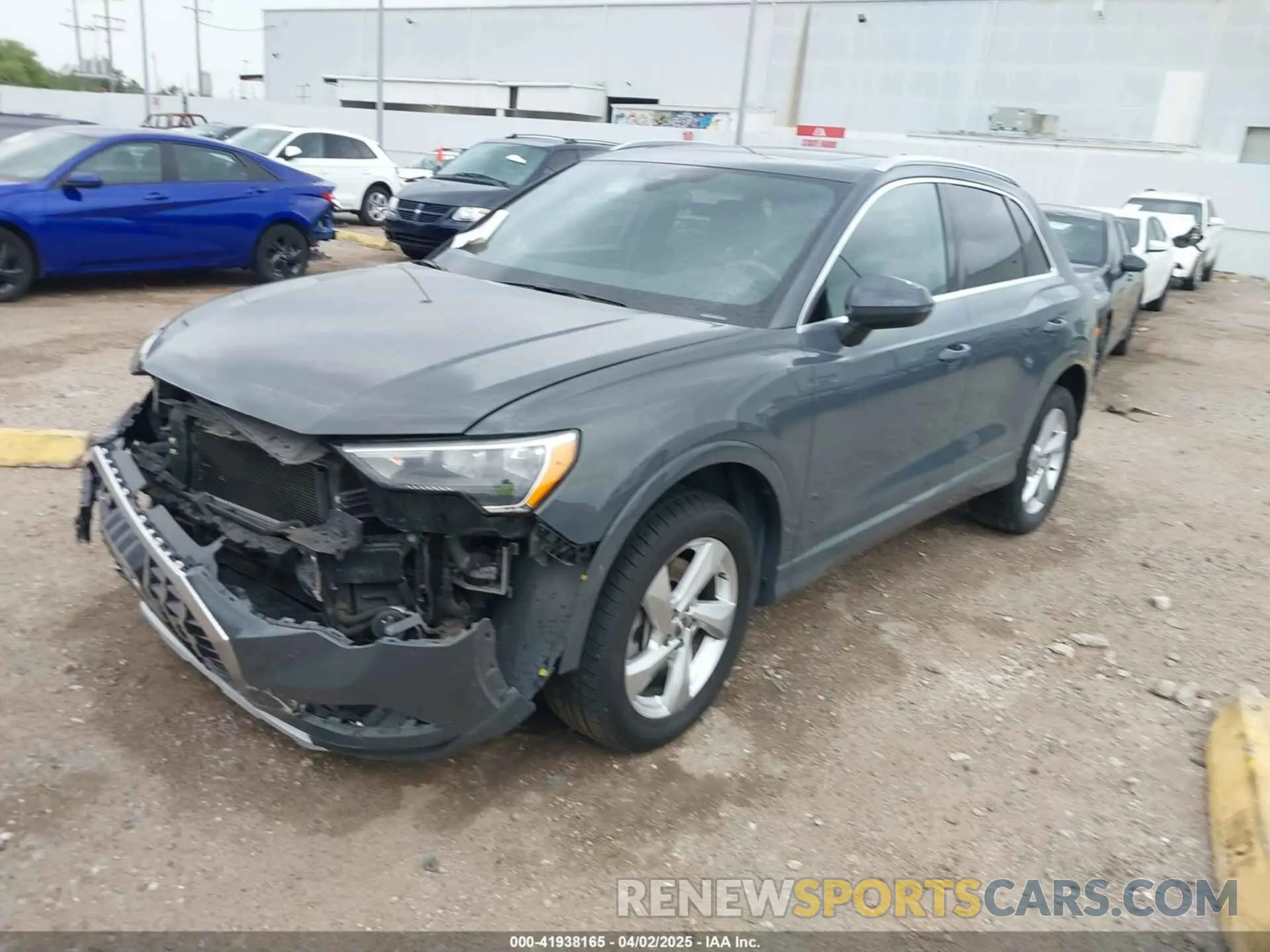 2 Photograph of a damaged car WA1AECF38L1090483 AUDI Q3 2020