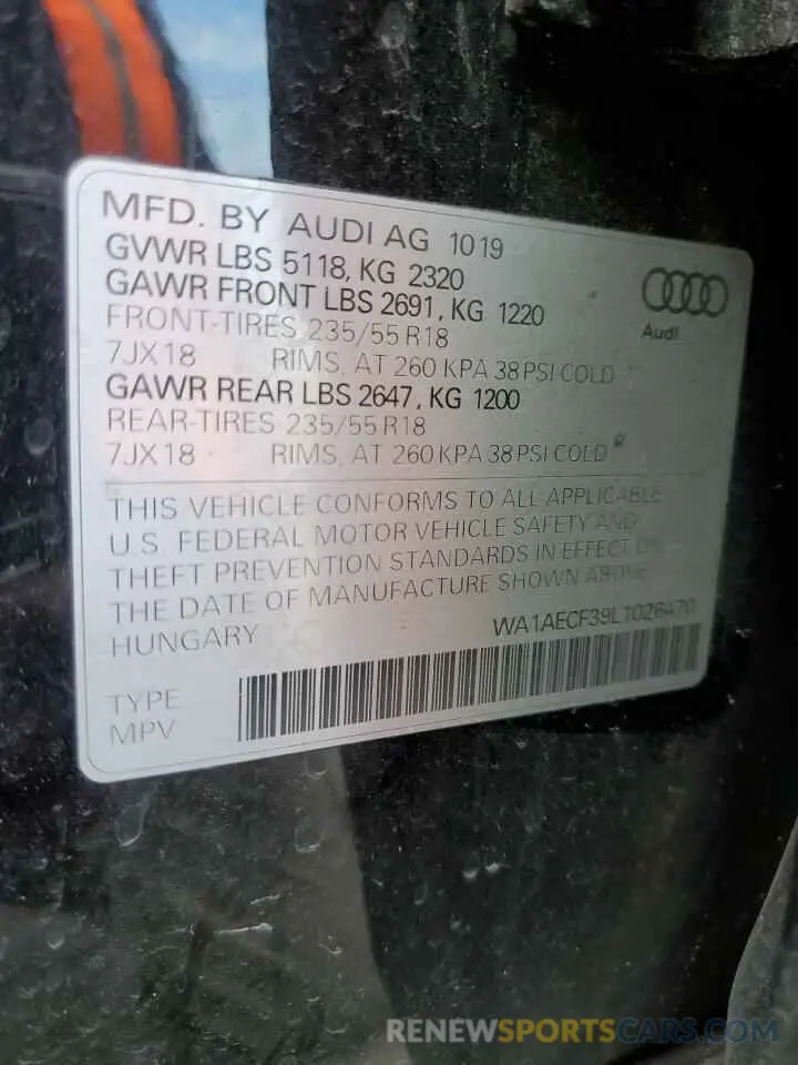 13 Photograph of a damaged car WA1AECF39L1026470 AUDI Q3 2020