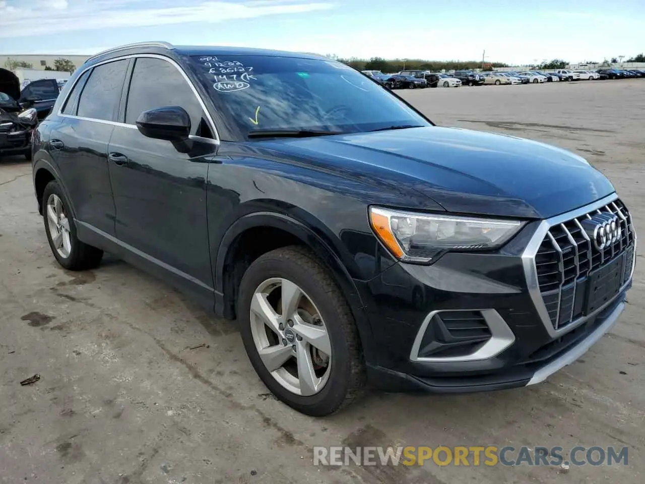 4 Photograph of a damaged car WA1AECF39L1026470 AUDI Q3 2020