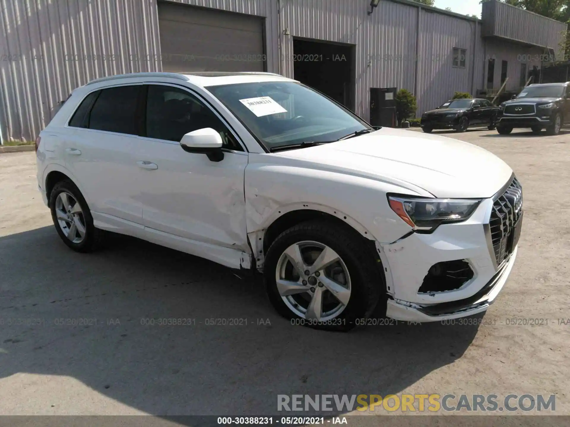 1 Photograph of a damaged car WA1AECF39L1032415 AUDI Q3 2020