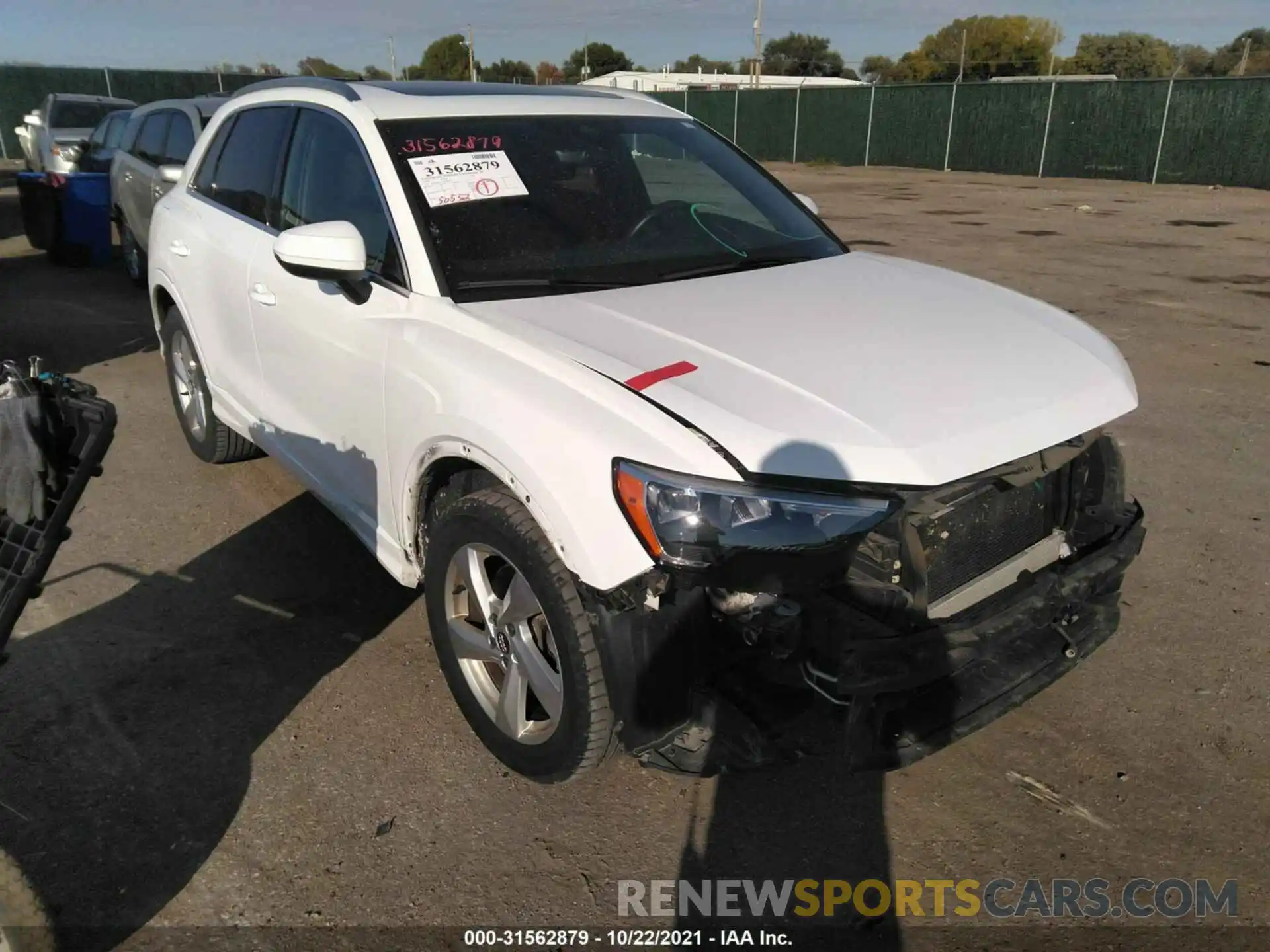 1 Photograph of a damaged car WA1AECF39L1057685 AUDI Q3 2020