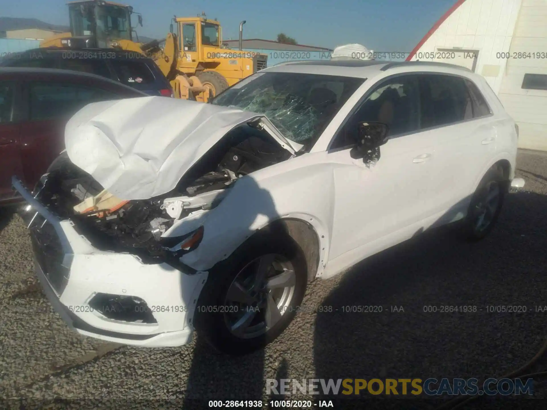 2 Photograph of a damaged car WA1AECF39L1107954 AUDI Q3 2020