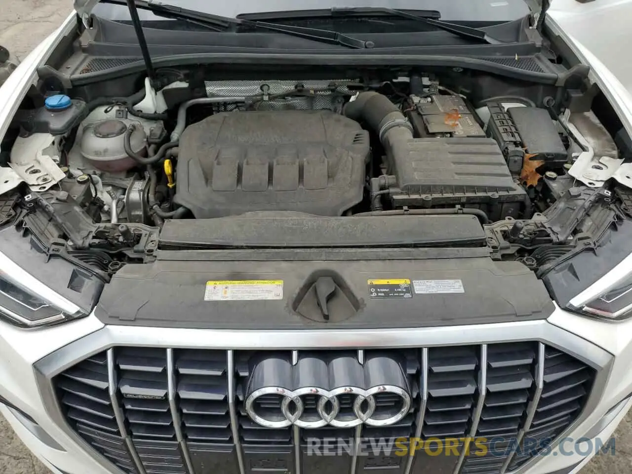 12 Photograph of a damaged car WA1BECF34L1106635 AUDI Q3 2020