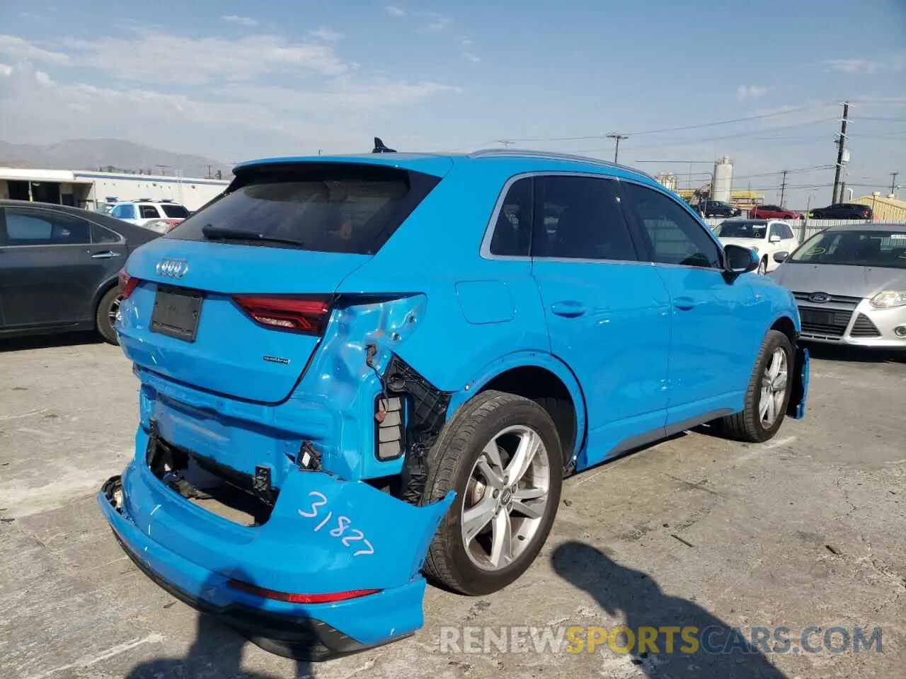 4 Photograph of a damaged car WA1DECF30L1121173 AUDI Q3 2020