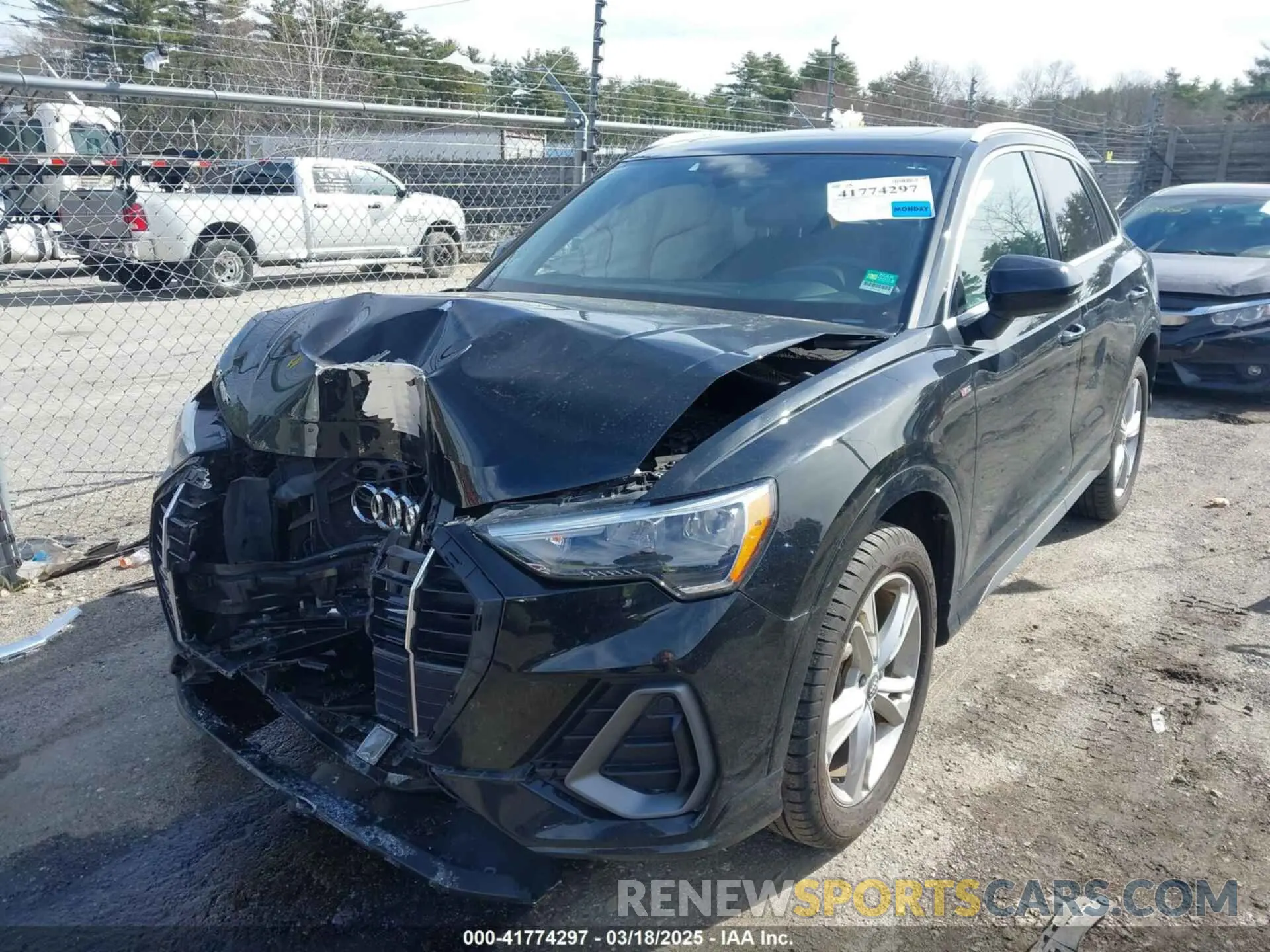 2 Photograph of a damaged car WA1DECF31L1030946 AUDI Q3 2020