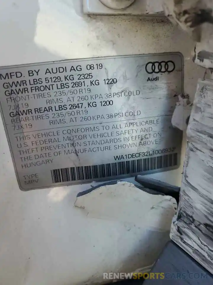 13 Photograph of a damaged car WA1DECF32L1006932 AUDI Q3 2020