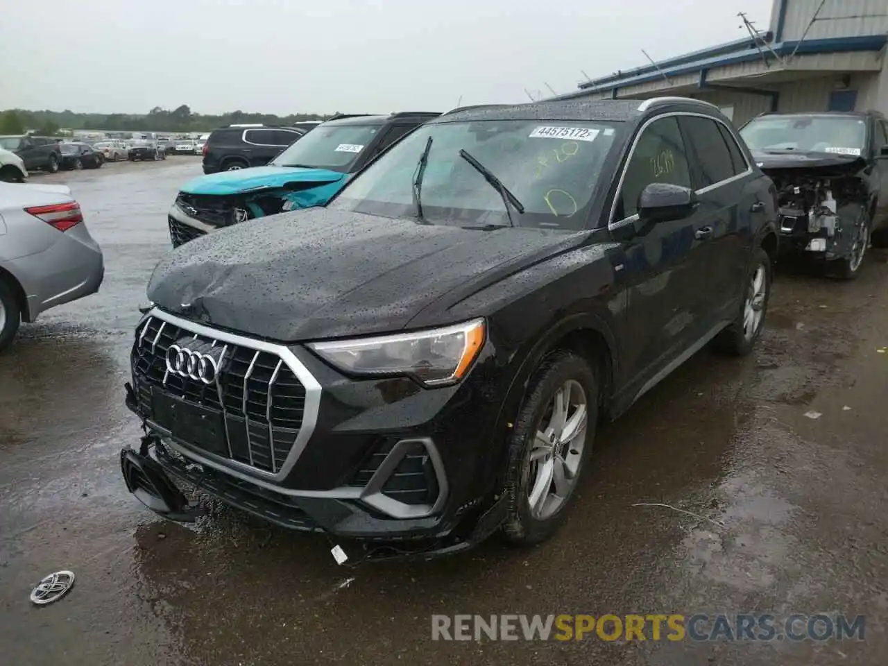 2 Photograph of a damaged car WA1DECF32L1125239 AUDI Q3 2020