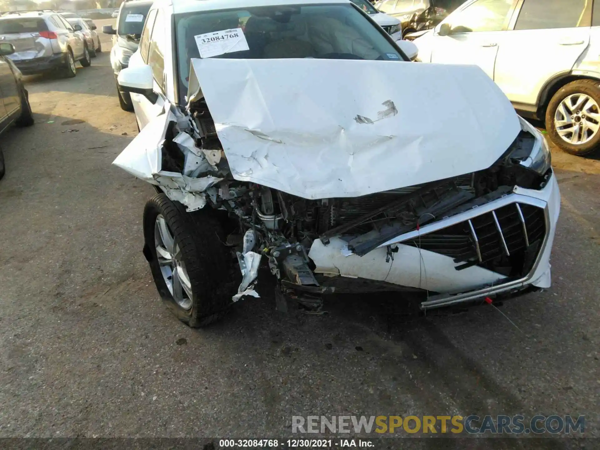 6 Photograph of a damaged car WA1DECF33L1006129 AUDI Q3 2020