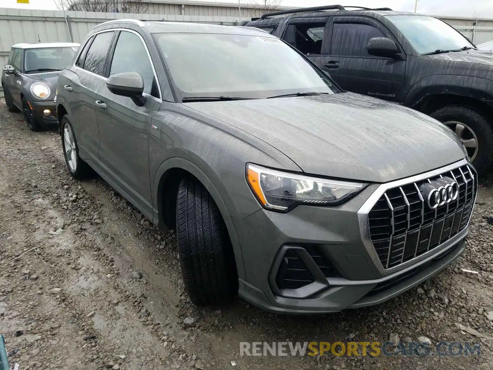 1 Photograph of a damaged car WA1DECF34L1009413 AUDI Q3 2020