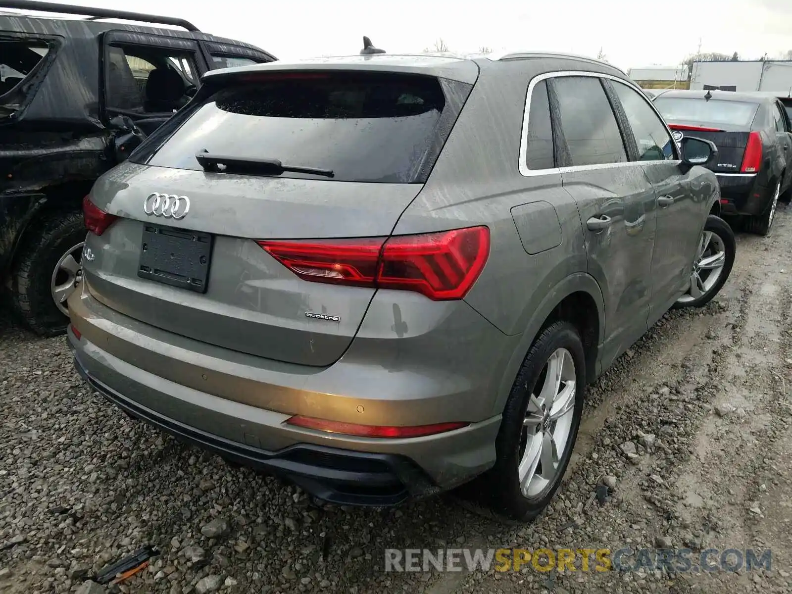 4 Photograph of a damaged car WA1DECF34L1009413 AUDI Q3 2020