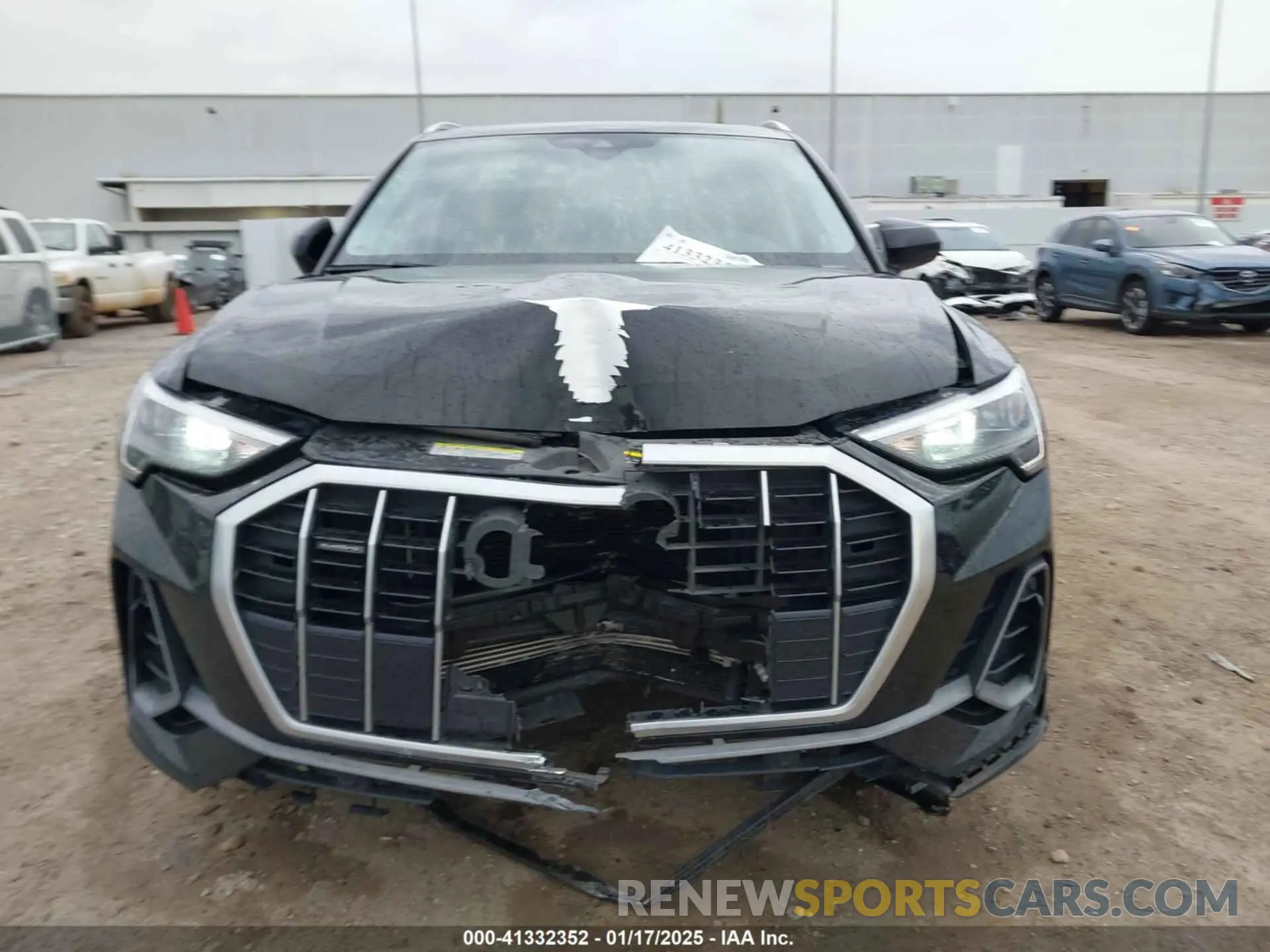 12 Photograph of a damaged car WA1DECF34L1088002 AUDI Q3 2020