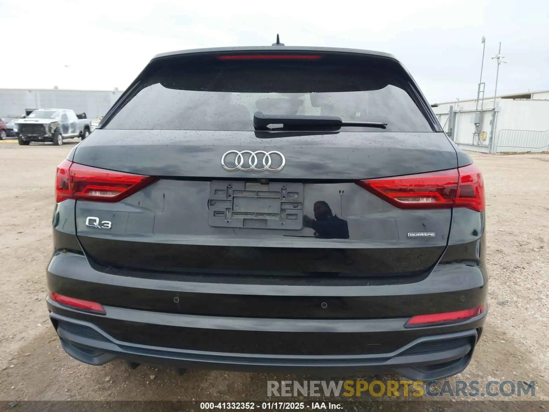 16 Photograph of a damaged car WA1DECF34L1088002 AUDI Q3 2020