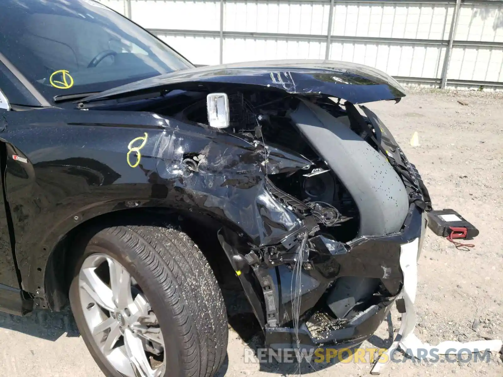 9 Photograph of a damaged car WA1DECF34L1106577 AUDI Q3 2020