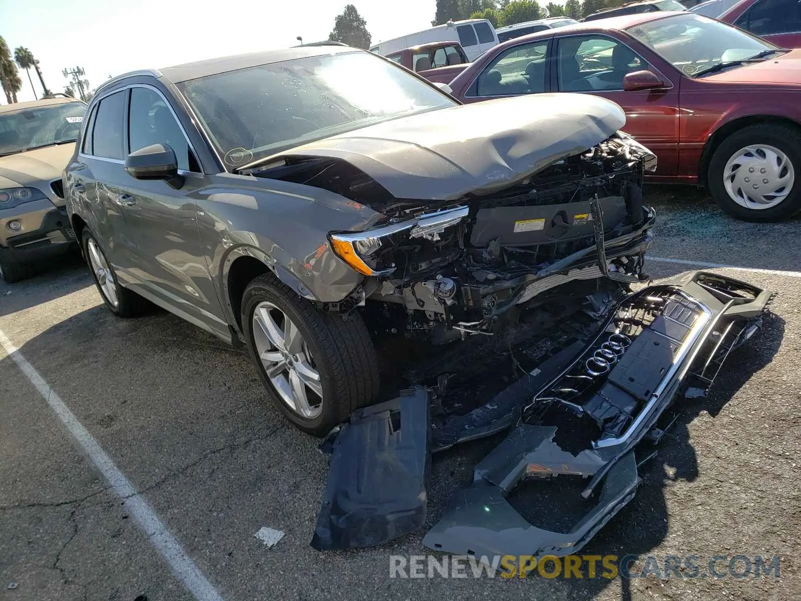 1 Photograph of a damaged car WA1DECF35L1090891 AUDI Q3 2020