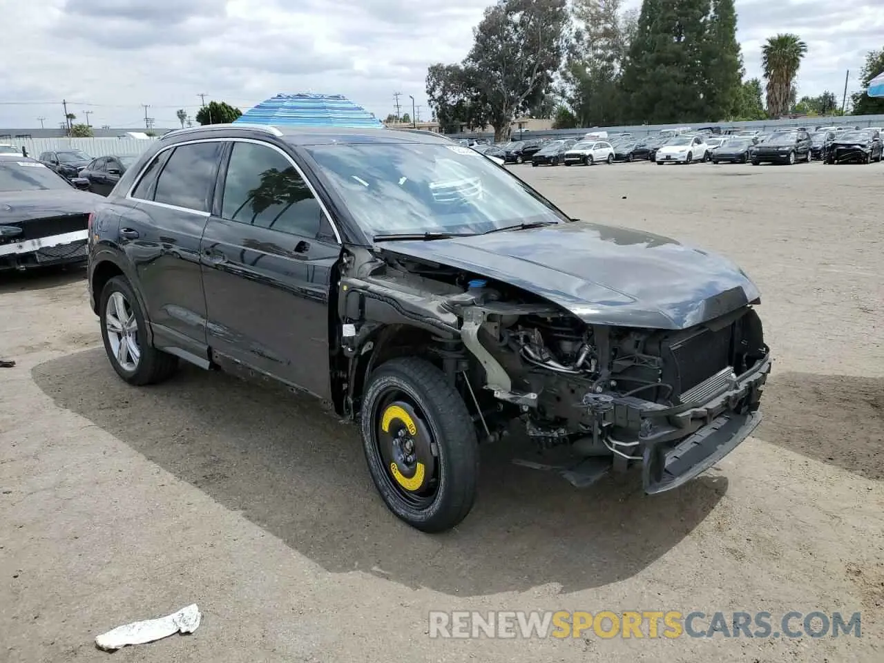 4 Photograph of a damaged car WA1DECF36L1020574 AUDI Q3 2020